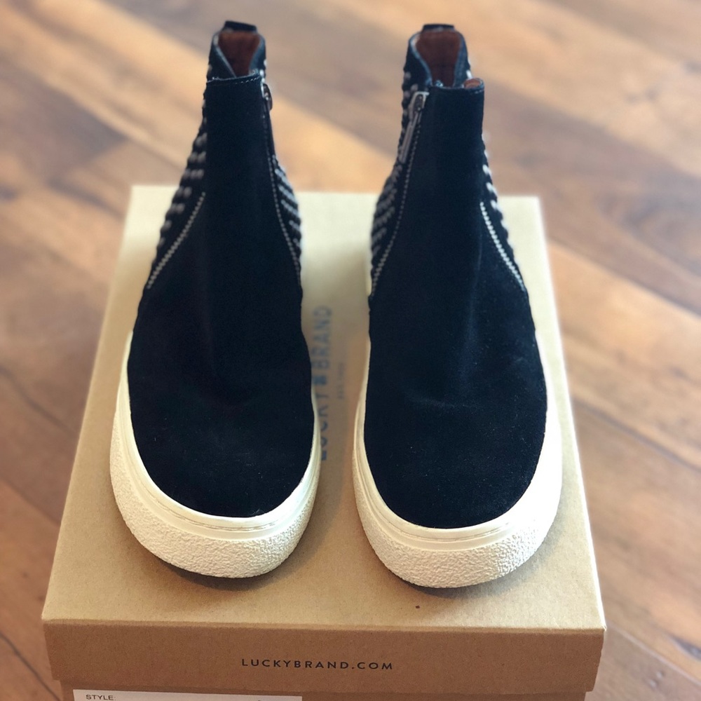 Lucky Brand booties